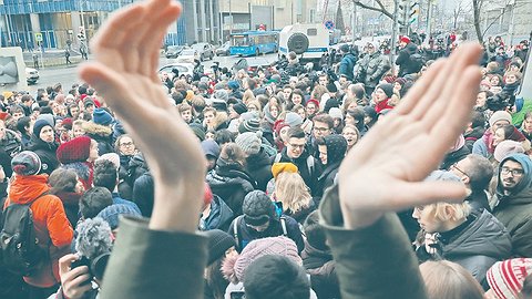 Семь лет условно, шесть с половиной реально