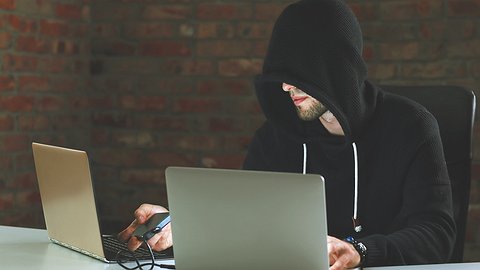 Коварный QR-код